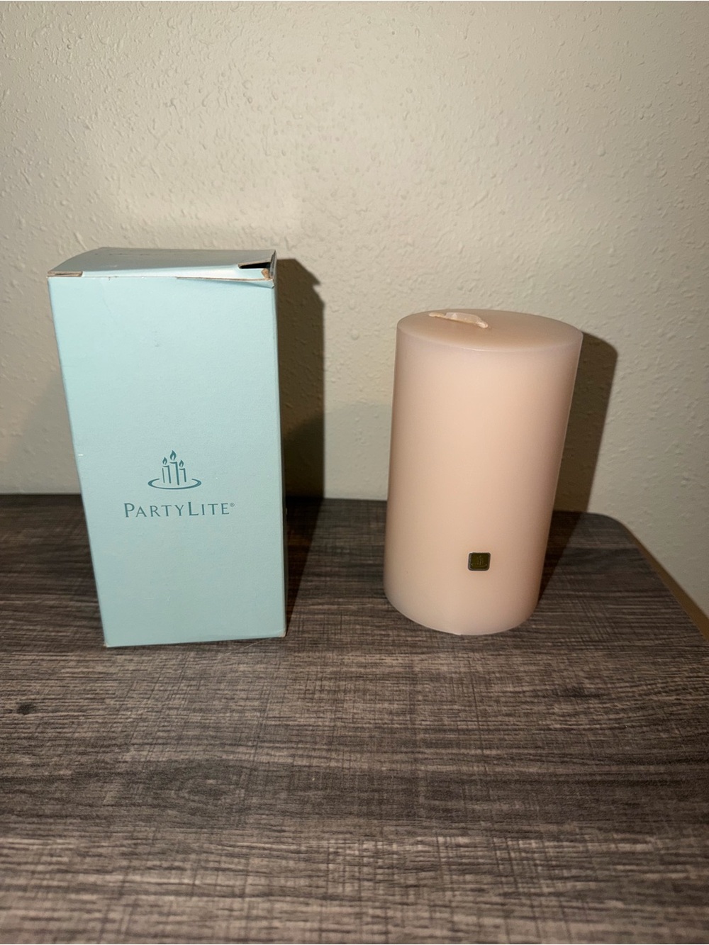 PartyLite MOON DANCE 3 x 5 Pillar Candle NIB Exotic Woods Earthy Fruit Retired